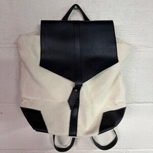 deux lux downtown mini backpack lululemon 2-in-1 Convertible 21L - One Size Who knew lunch boxes could be so stylish Minnie Mouse Downtown Mini Cooler
